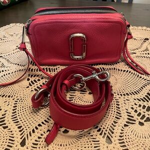 Marc Jacobs pebbled leather crossbody